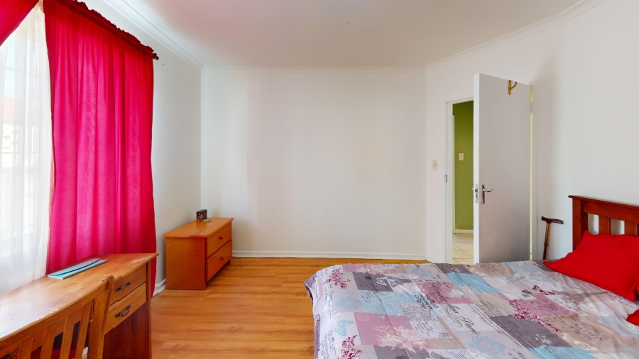 4 Bedroom Property for Sale in Balvenie Western Cape